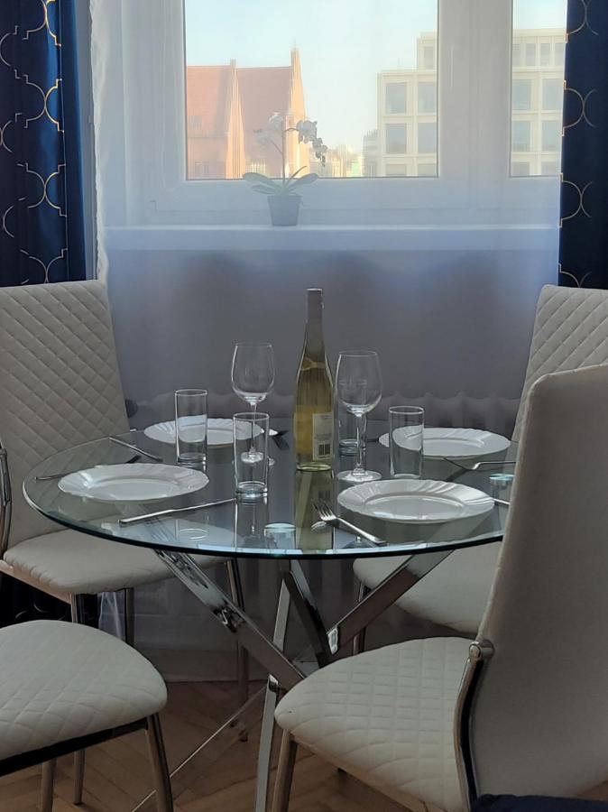 Lovely Flat In Heart Of Wroclaw Bagian luar foto